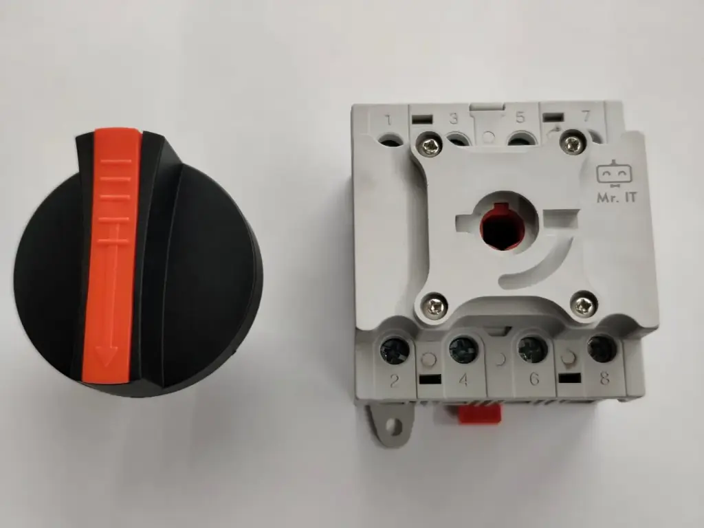 LONQ-40.F.4B solar DC 4P 32A 1500V PV DC Isolator Disconnector Switch