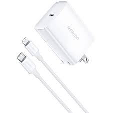 UGREEN PD fast charger with USB C to lightning cable CD137