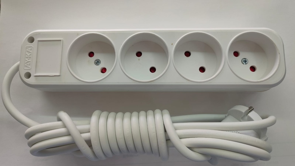 AY-KA 4 Gang Ungrounded Group Socket 3m cable 7741003
